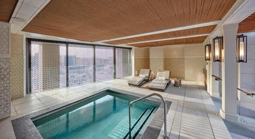 Mandarin Oriental Doha - image 9