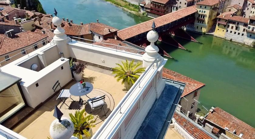 Luxury Wellness Penthouse Ponte degli Alpini