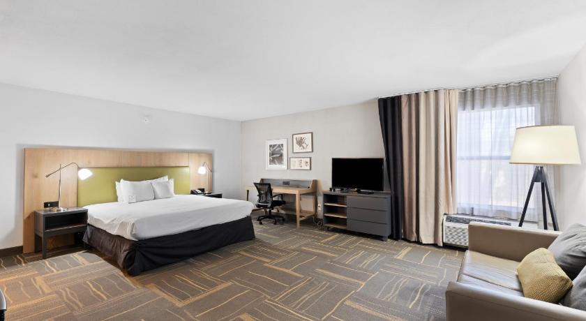 Image of 1 King Bed Junior Suite 0