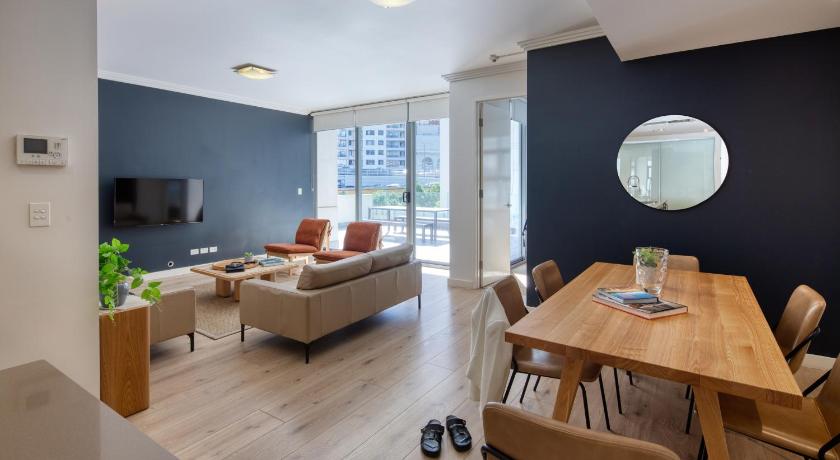 Image of Three Bedroom Apartment 6