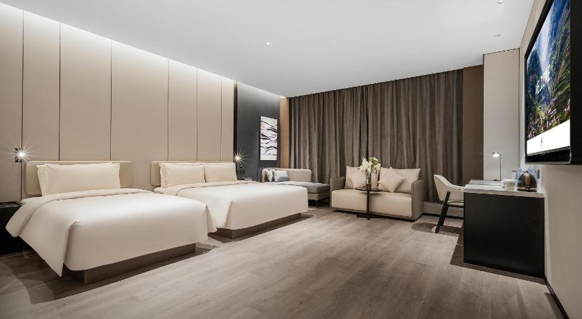 Atour Hotel Chengdu Dong'an Lake Longdu South Road - image 9
