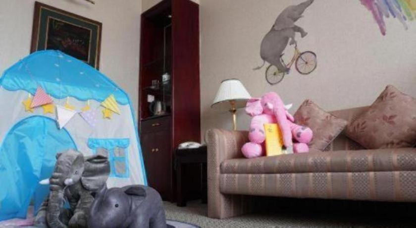 Kunming Hotel – Kunming, MO