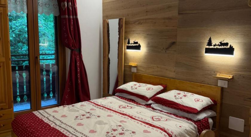 Love Chalet