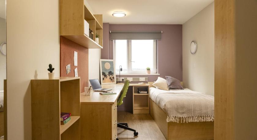 Image of Single Room 1
