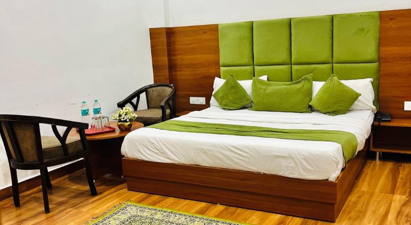 Hotel Grand Royal Sandhu - image 6