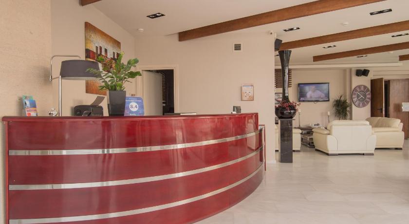 Cosmopolitan Hotel & Spa photo