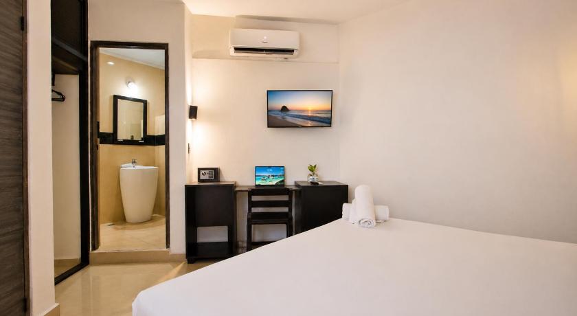 Aruma Hotel Playa del Carmen - image 47