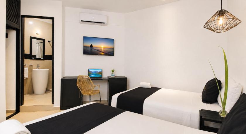 Aruma Hotel Playa del Carmen - image 45
