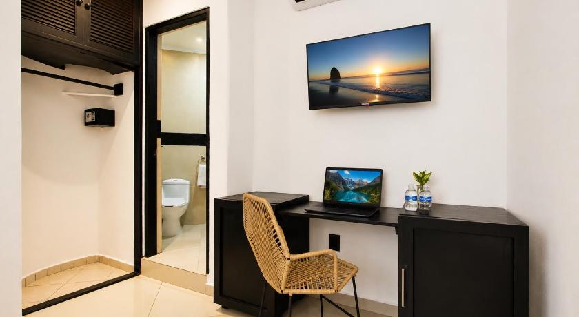 Aruma Hotel Playa del Carmen - image 15