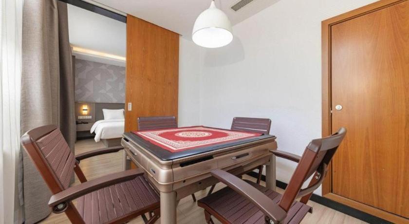 Borrman Hotel Jingzhou Jiangjin West Road Wanda Plaza Fantawild – Jingzhou