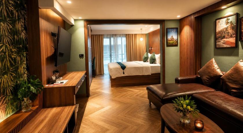 Image of Deluxe Double or Twin Room 0