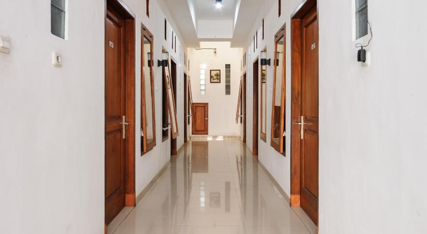 RedDoorz @ Jalan Danau Limboto – Malang, MO