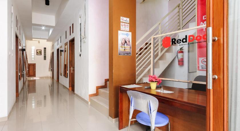 RedDoorz @ Jalan Danau Limboto – Malang, MO