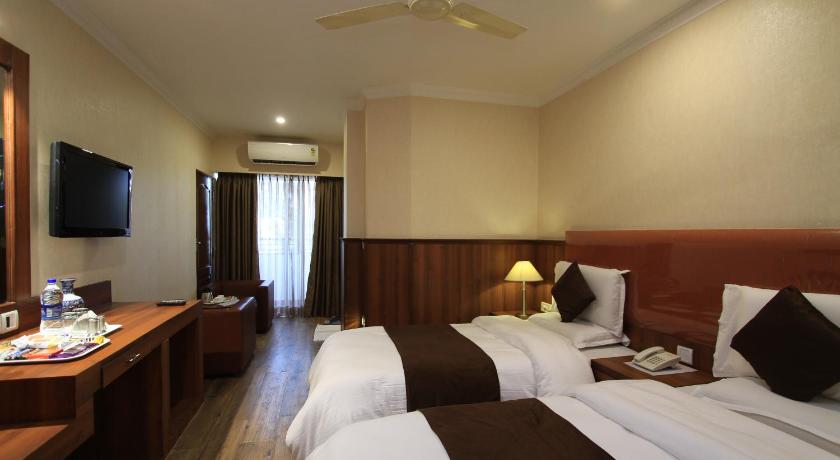 Hotel Empire International - Koramangala - image 20