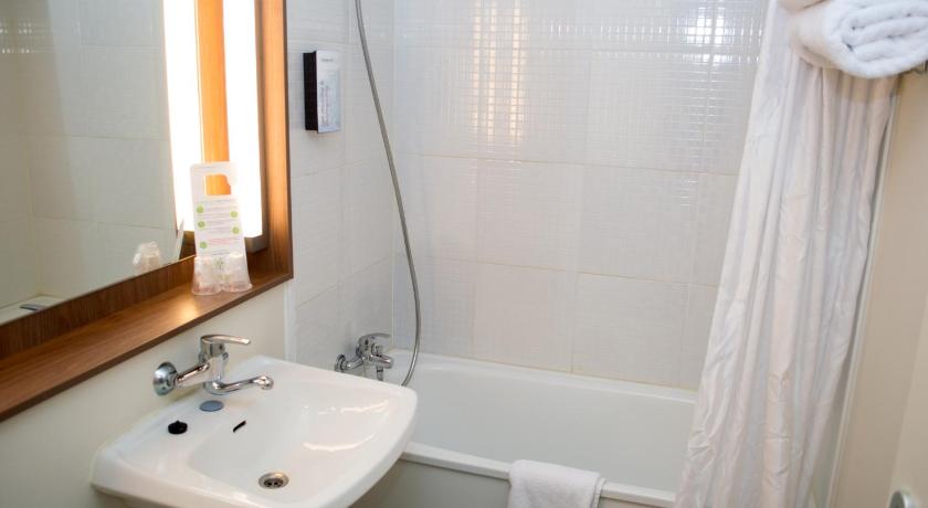 维尔讷伊勒河畔洛特 Campanile Villeneuve Sur Lot - Pujols 3星级 酒店 大堂