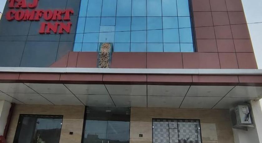 Taj Comfort Inn - image 5