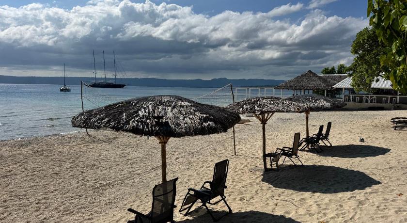 Coco Beach Resort - image 15