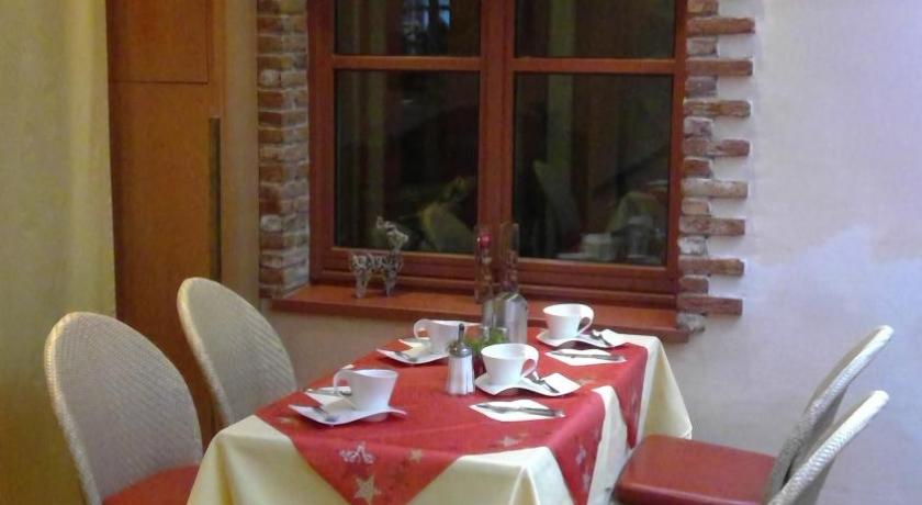 Hotel Augsburger Hof photo