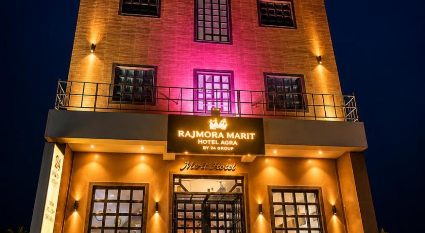 Rajmora Marit Hotel Agra - image 2