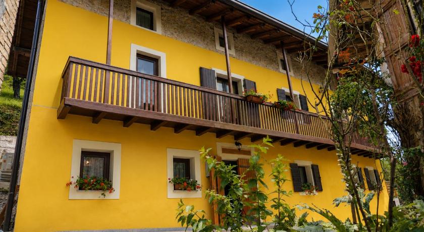 Casa Runcis