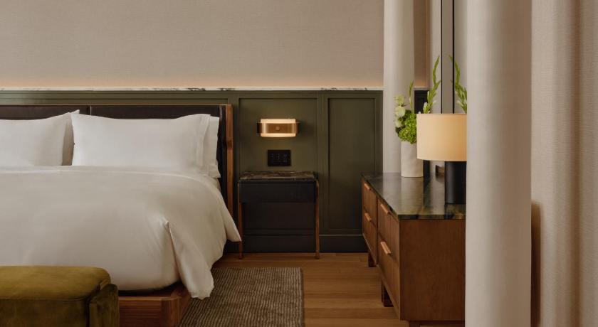 Image of Suite 1