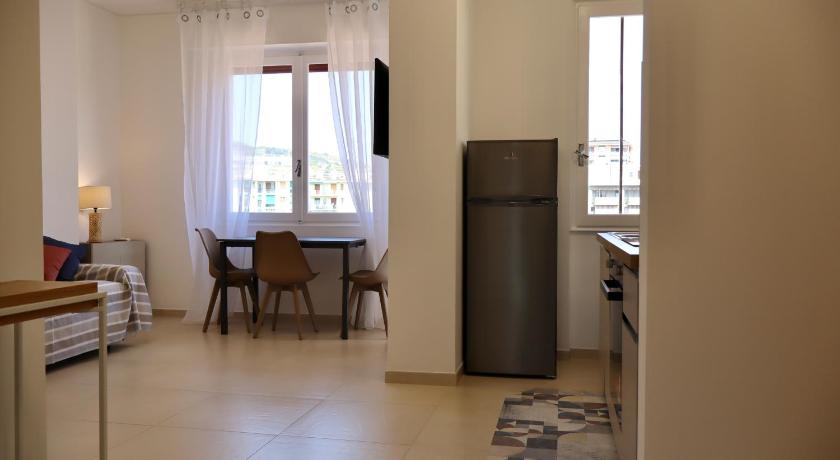 Casa Riviera Chiara con Parcheggio Privato nel Cuore di Arma