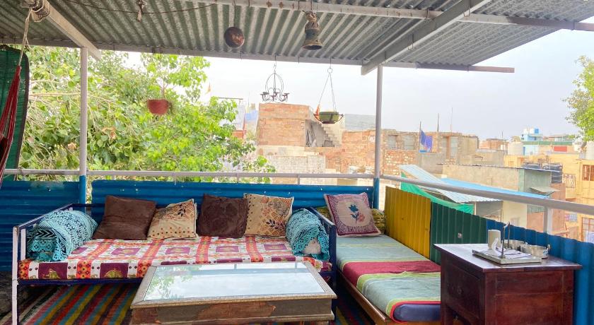 Bob Hostel – Jodhpur, FL