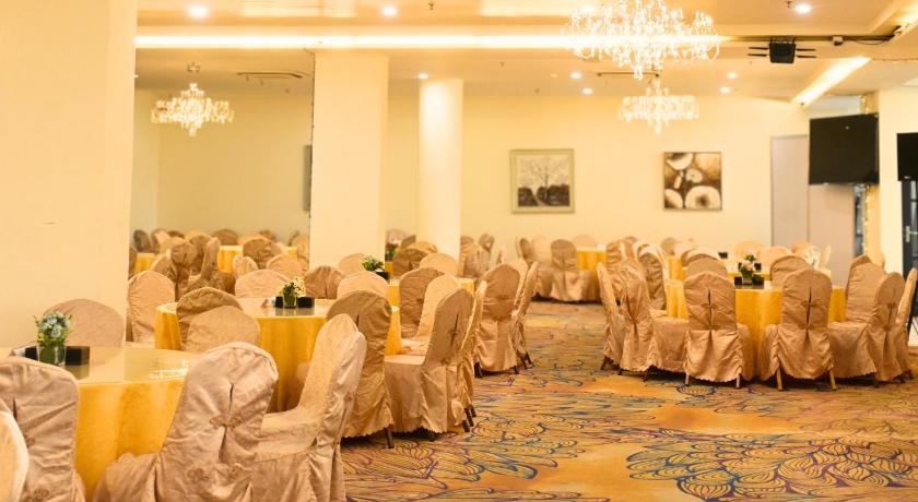 Greenmont Hotel & Apartment - image 7