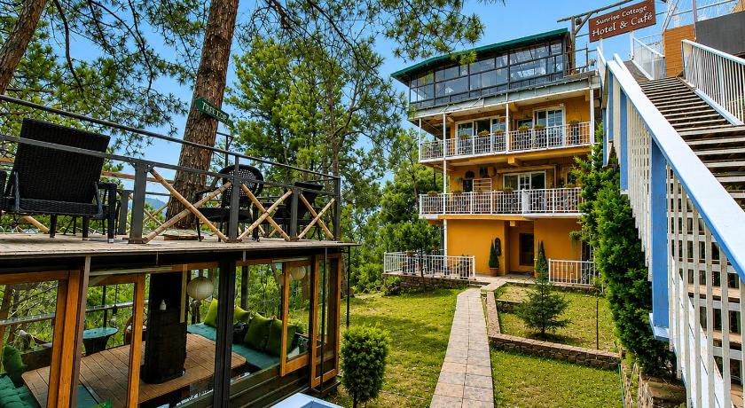 Hotel Sunrise Cottage - image 2