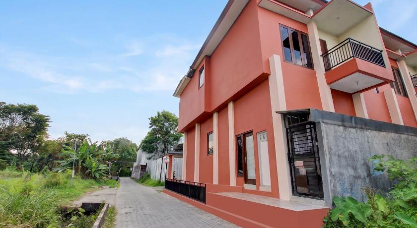 Collection O near Plaza Ambarukmo formerly Artha Ambarukmo Exclusive – Caturtunggal, ID