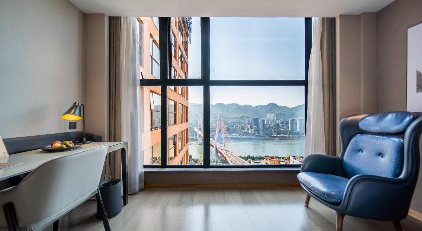 Atour Hotel Chongqing Jiefangbei Raffles Plaza Riverview - image 16