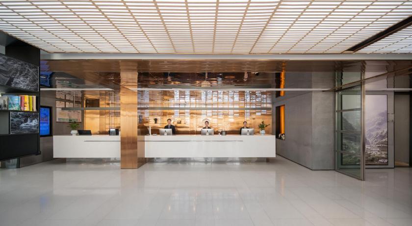 Atour Hotel Chongqing Jiefangbei Raffles Plaza Riverview - image 18