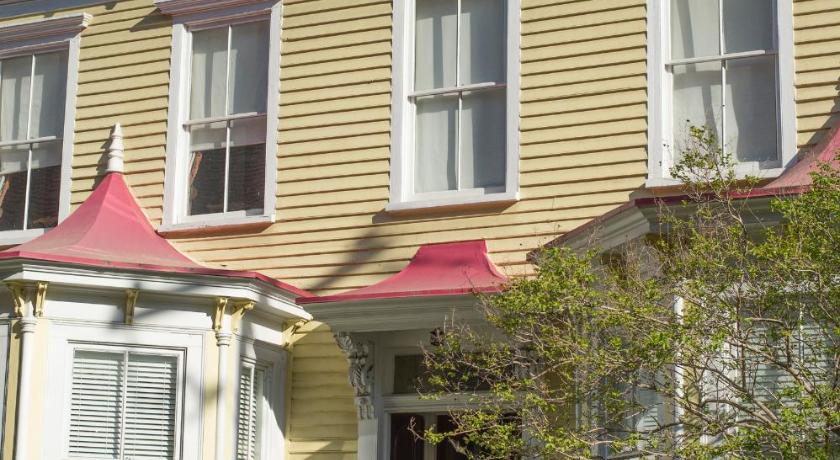 Barksdale House Inn — Hotel in Charleston (SC)