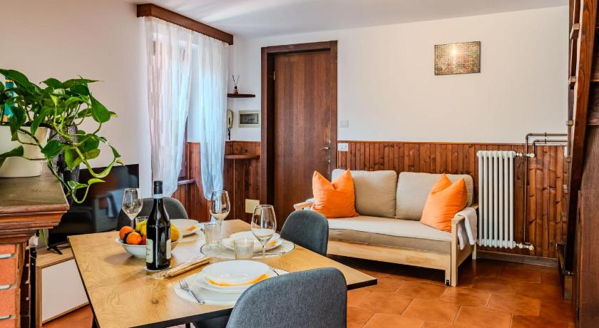 Apartment Casa Gloria by Interhome