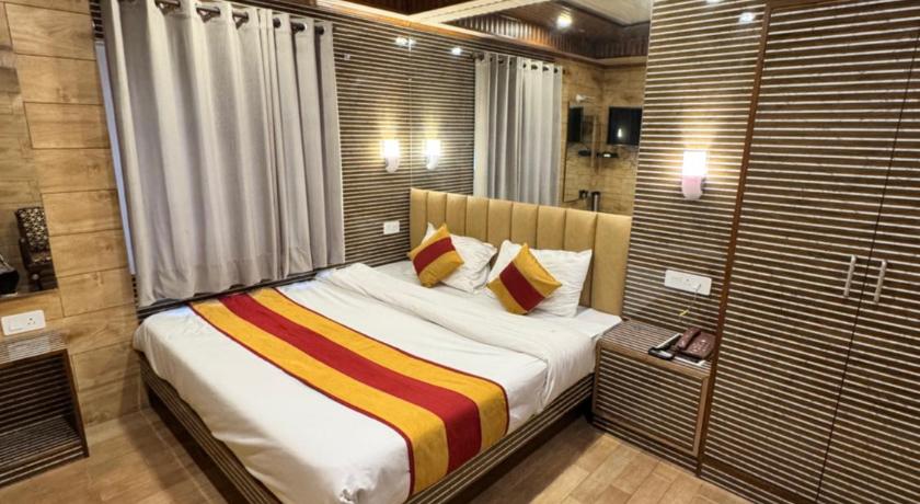 Small Double Room