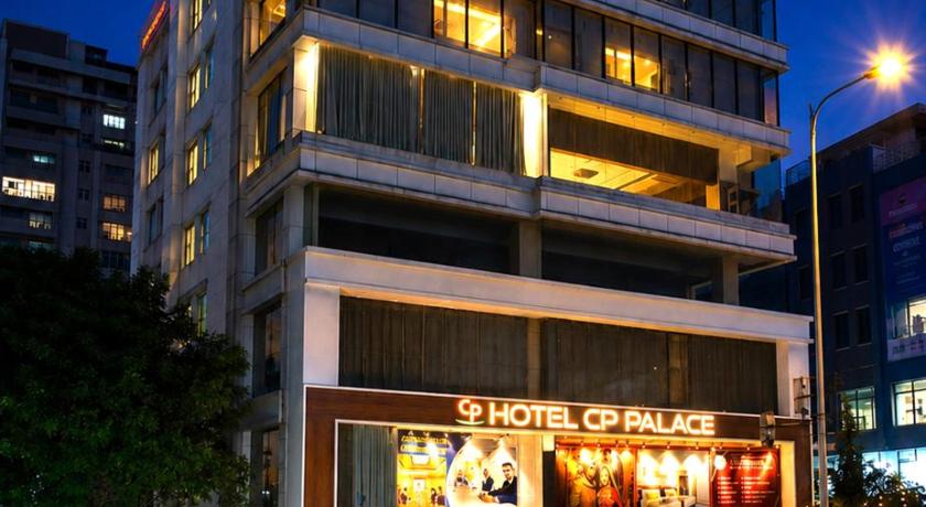 Hotel CP Palace - image 2