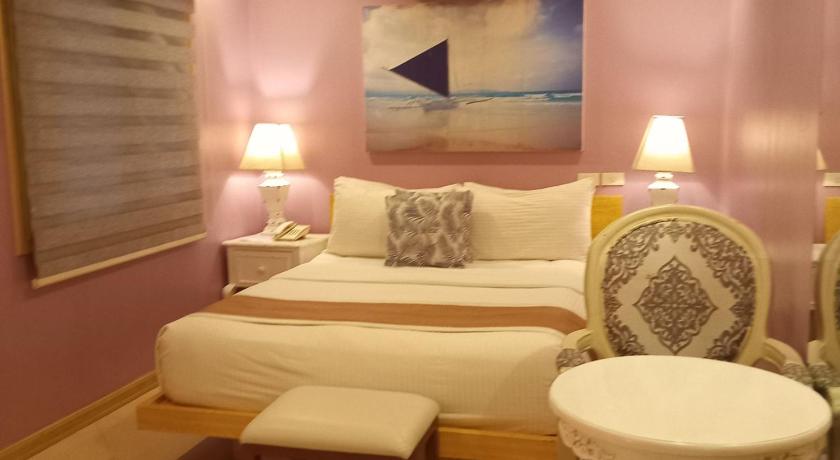Shore Time Hotel - image 40