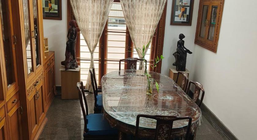 Krishna Jayam Premium Homestay - image 9