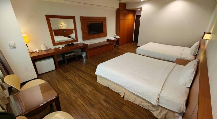 Image of Standard Quadruple Room 4