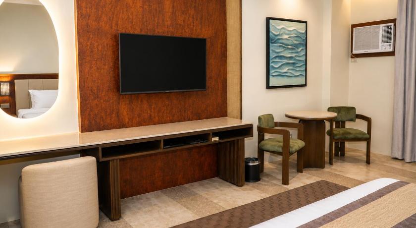 Image of Grand Premier Room 8