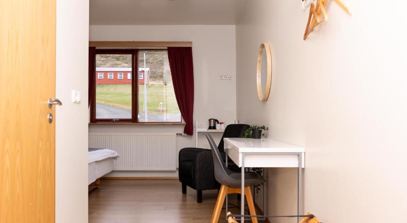 Image of Standard Double or Twin Room with Private Bathroom 15