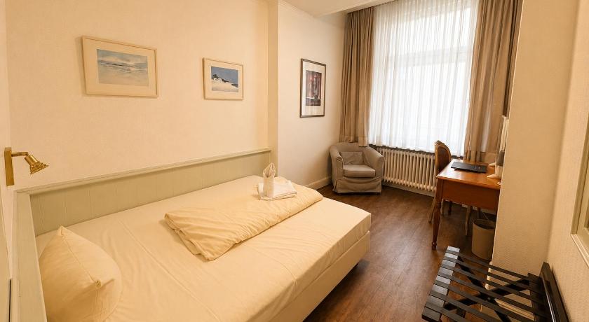 Image of Single Room 1