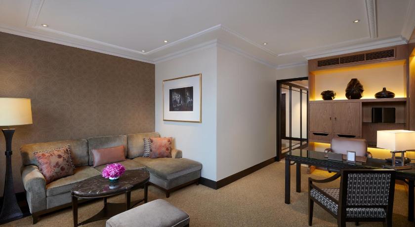 Image of Luxury Suite, 1 Bedroom Suite, 2 Double 4