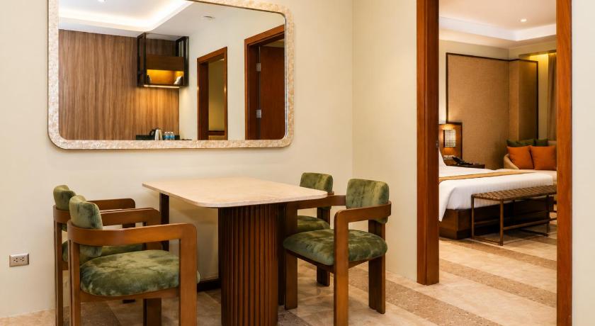 Image of Family Suite 5