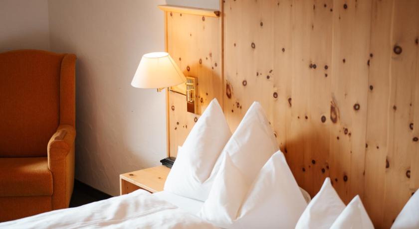Image of Deluxe Double Room 6