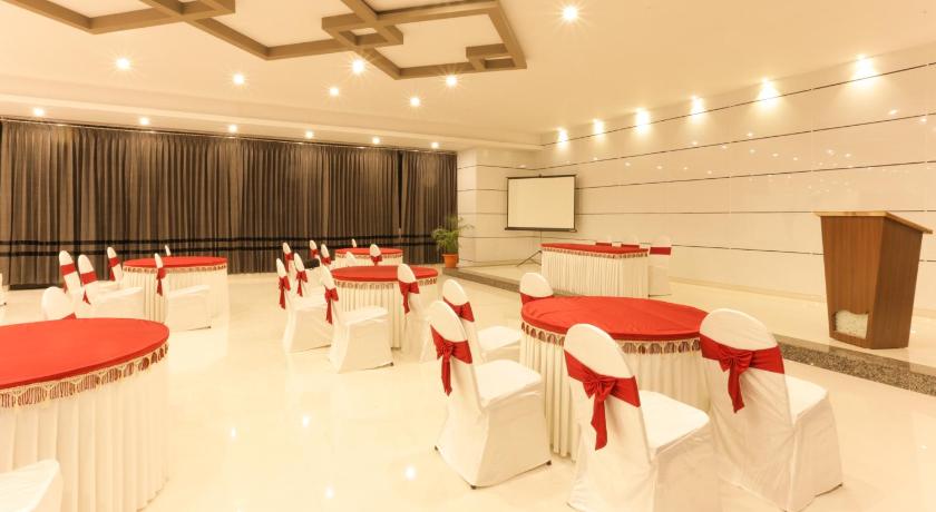 Hotel Sunrise Luxury Stays - image 16