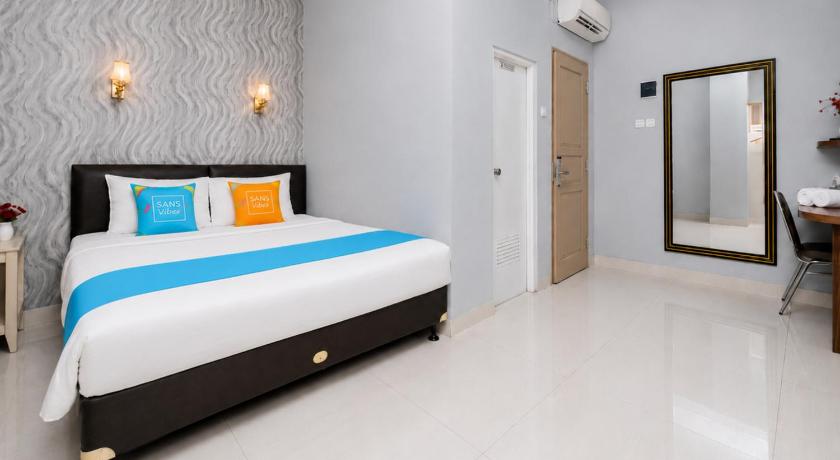 Image of Superior Room 8