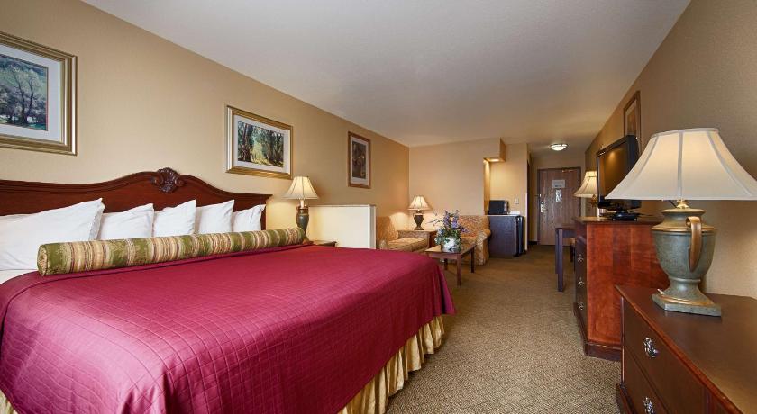 Best Western Penn-Ohio Inn and Suites