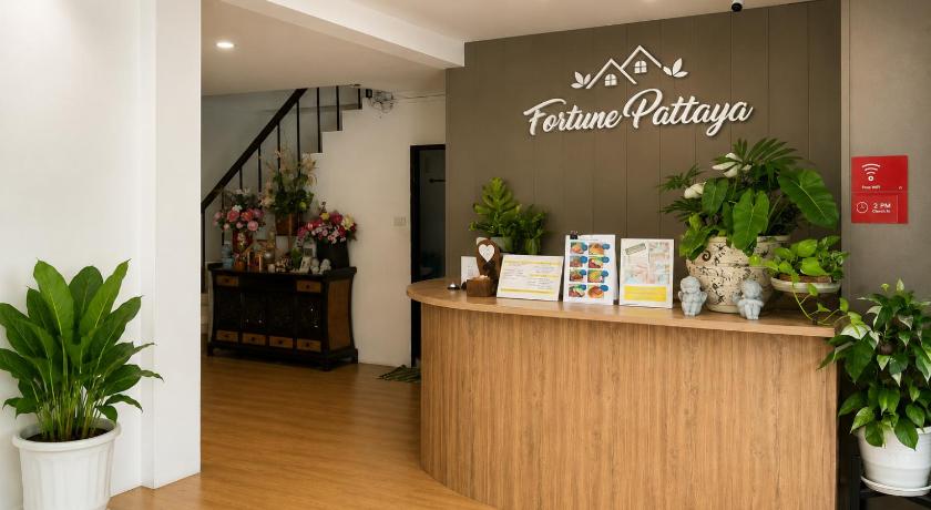 Fortune Pattaya Resort - image 2