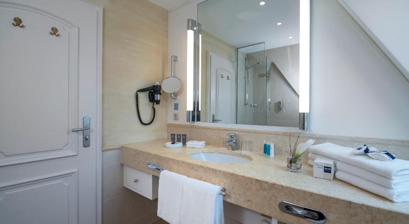 Image of Family Suite 2